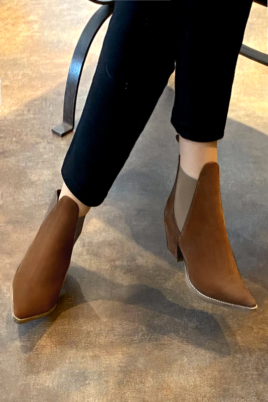 Caramel brown women's ankle boots, with elastics. Pointed toe. Medium cone heels. Worn view - Florence KOOIJMAN